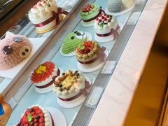 -花花卷卷·鲜食蛋糕(静安久光百货店)