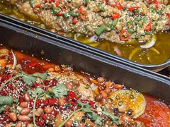 -小小河边鱼(天润城店)