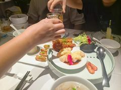 油爆河虾拼奶香柠檬牡丹虾丸子-杭州新新饭店·1913餐厅