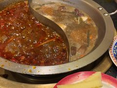 -沸炉重庆老火锅(军事博物馆店)