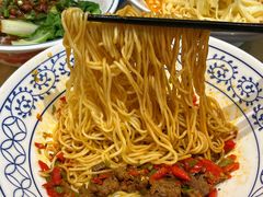 -李与白包子铺(桐梓林店)