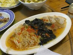 -云河农家乐饭店(福禄缘树山店)