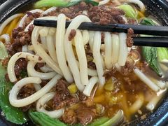 -丽虹云南过桥米线(兴工街店)