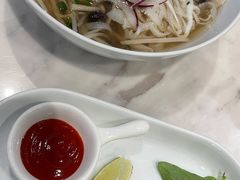 -théATRE茶聚场·餐厅(环球金融中心店)