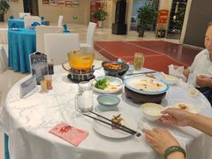 -伊和园清真餐饮