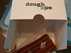 -Dough&Joe团憩(瑞虹天地月亮湾店)