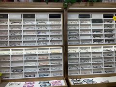 -视野联行眼镜·蔡司·控优点授权(长白万象汇店)
