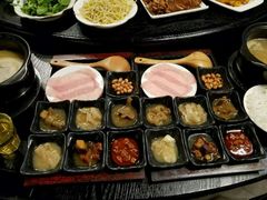 -菌海森林·非遗野生菌火锅(西山区滇池路摩根道店)