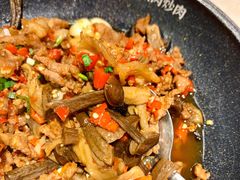 辣椒肉炒肉-味上湘菜馆(岳麓山店)