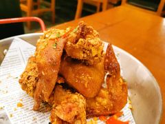 脆脆金沙翅-COMMUNE幻师(渔人码头店)