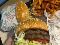 火烤双层牛肉特堡-The Habit Burger Grill 哈比特汉堡(复兴soho店)