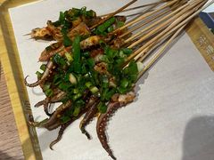 -街角等你.大连海鲜烧烤.经典铁板海鲜串(西安路店)