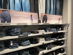 -Abercrombie & Fitch(天环广场店)