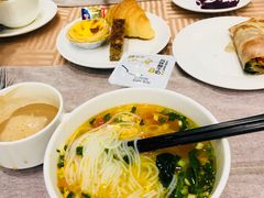 -覃肥叔桂林米粉(粮道街店)