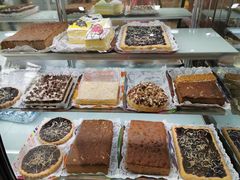 -玛尔哈巴·塔塔尔糕点(华侨小区店)