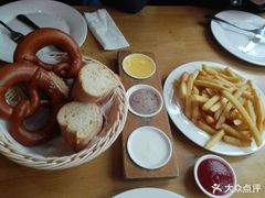 -巴伐利亚啤酒坊(意式风情街店)