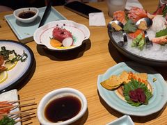 -花和海鲜自助(梅江店)
