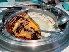 -季季红火锅(柳州城中万达二店)