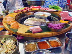 -玄希浪漫厨房·韩料烤肉(湖滨银泰in77店)