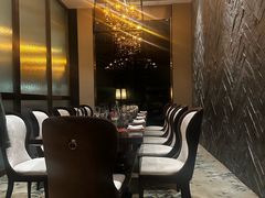 -卡佩罗意大利餐厅及酒吧Al Cappello Trattoria