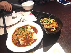 -舌尖上的食缘花园主题餐厅