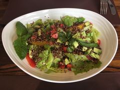 招牌有机藜麦沙拉-THE CLUBHOUSE(G公寓酒店)