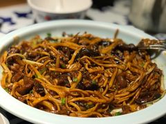 老上海赤酱鳝丝-江南赋(内蒙古大厦店)