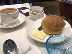 -港丽餐厅(高德置地店)