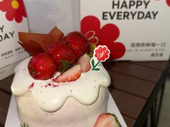 -花花卷卷·鲜食蛋糕(泉屋店)