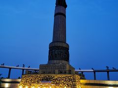 -人民防洪胜利纪念塔