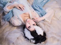 -九月鹰飞汉服摄影工作室