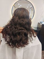 -SWANK SALON