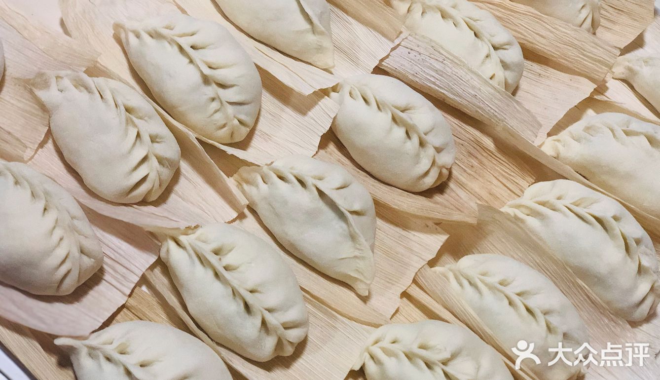 一顿吃了6个，好吃的牛肉灌汤包走起