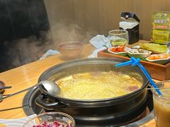 -一朵菌·野生菌探索家火锅(南亚店)