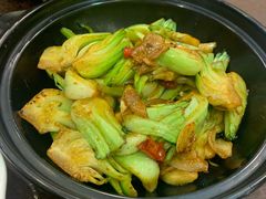 -刘胖子家常菜·蹄花焖藕(中南店)