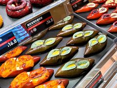 -HOT CRUSH趁热集合·现烤面包(上海环球港店)
