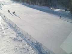 -亚布力新体委滑雪场