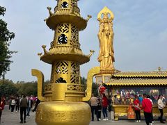 -广州莲花山旅游区