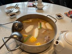 -肥仔文澳门猪骨煲(南京西路店)