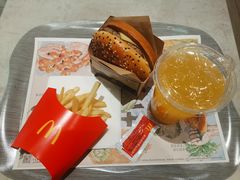-麦当劳(金桥店)