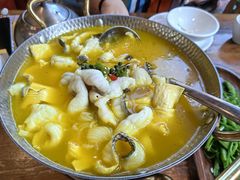 -隔壁老王·家常云南菜(皇冠店)