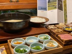 -银米·云南传统过桥米线(双廊黑金冠店)