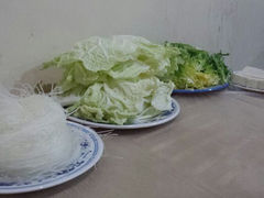 没点菜前桌子上就放了这些了-鑫龙火锅城(经二纬四店)
