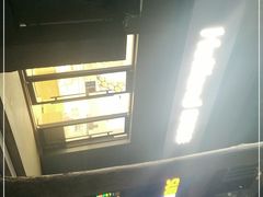 -好利来(八里庄店)