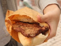 猪扒包-大利来记咖啡室(告利雅施利华街店)