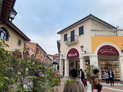 -佛罗伦萨小镇广佛名品奥特莱斯(疏港路店)