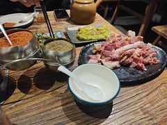 -柿子树炭烤羊腿(金台路店)
