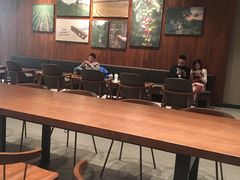 -星巴克(广州百信广场东区店)