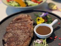 -ins森林童话餐厅coffee&bistro