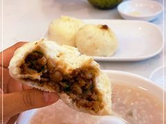 -李与白包子铺(桐梓林店)